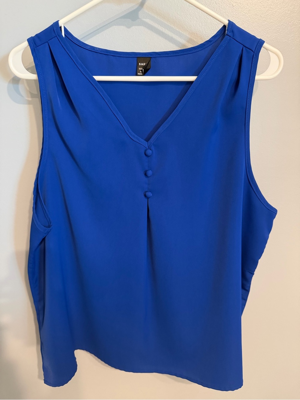 SHEIN Sleeveless V-Neck Tank in Royal Blue